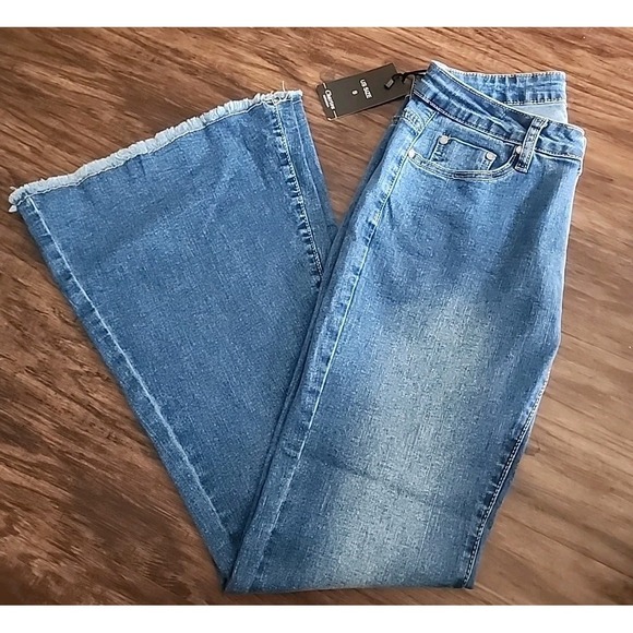 Chartou Collection Big Flare Jeans Size S Blue Denim Small New 26 Waist Womens - Picture 1 of 7